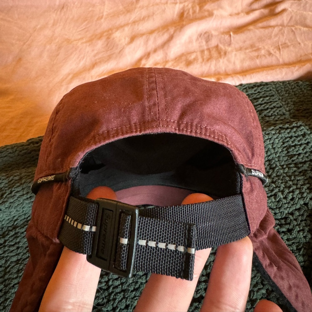 Supreme Packable Earflap Camp Cap Burgundy - Picture 4 of 6